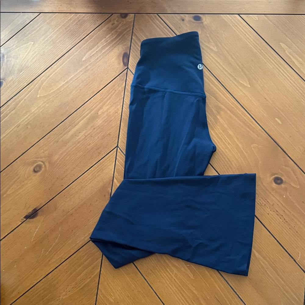 Lululemon Mini-Flare 32” V-Waist Pants